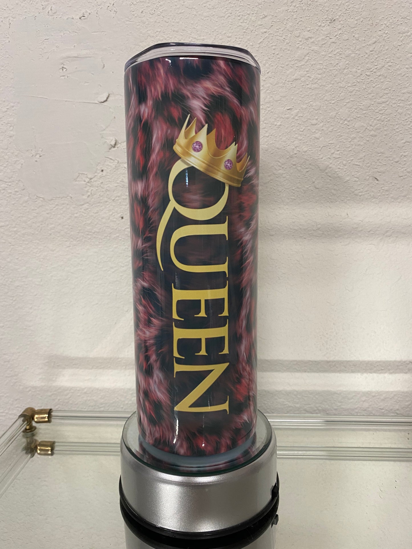 Queen 20oz skinny insulated tumbler