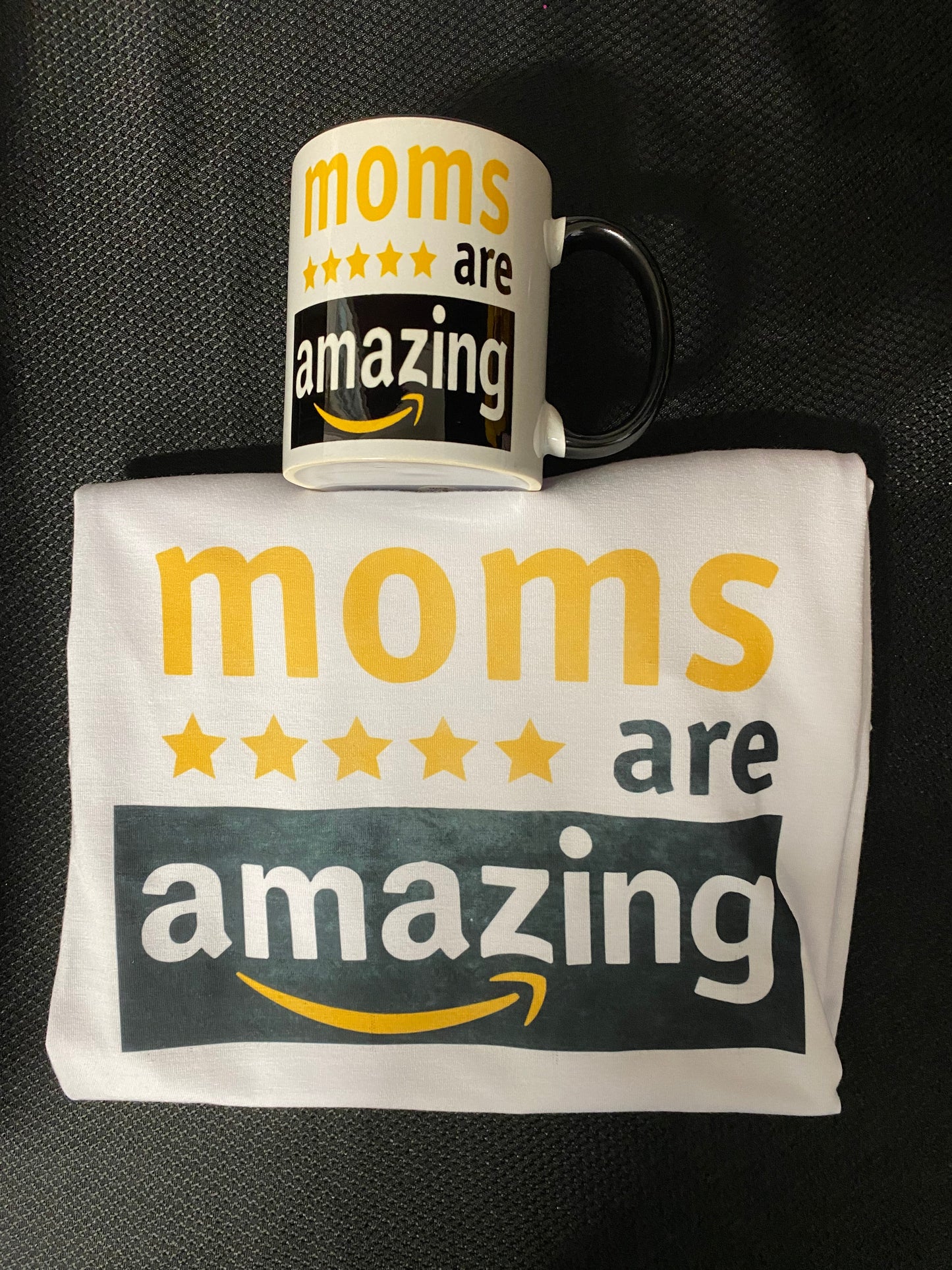 MOMS are amazing "Mother's Day Quote" T-Shirt